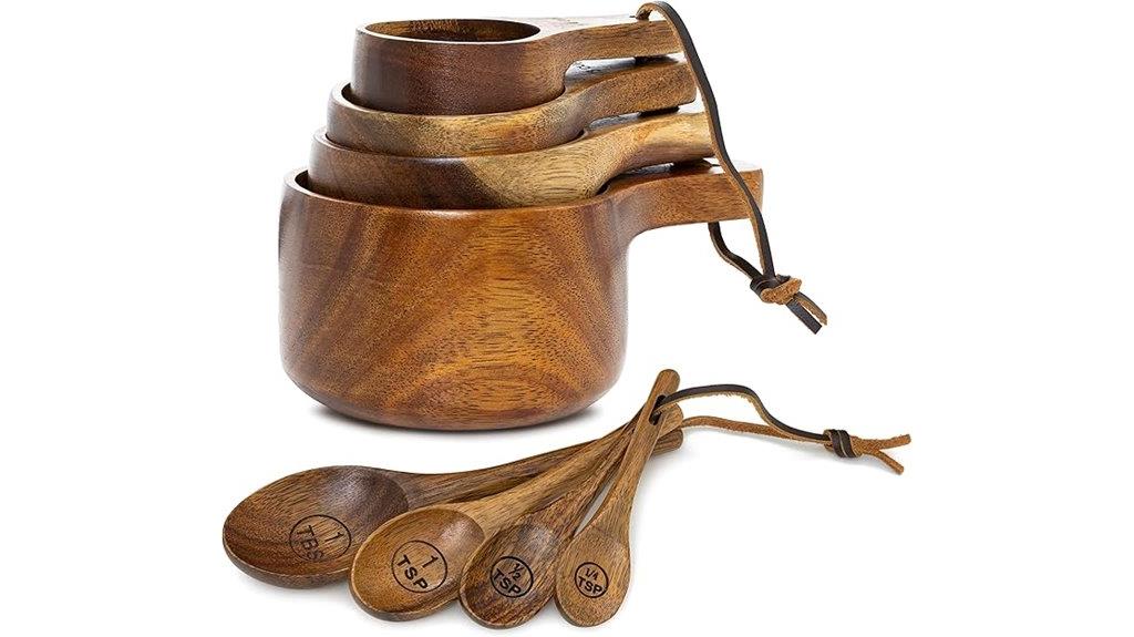 kitchen wooden measuring set