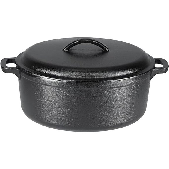 Amazon Basics 7-Quart Cast Iron Dutch Oven