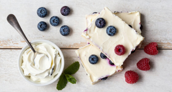 Berry Cream Cheese Bars